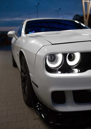 Dodge Challenger cena 115000 przebieg: 83055, rok produkcji 2015 z Łomża małe 352